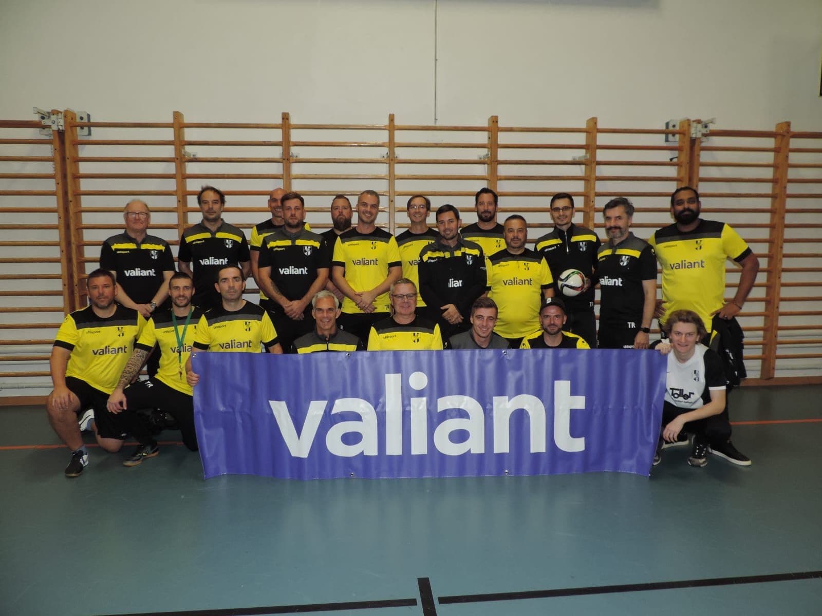 Neue Trainer – Sponsoring durch den Förderverein